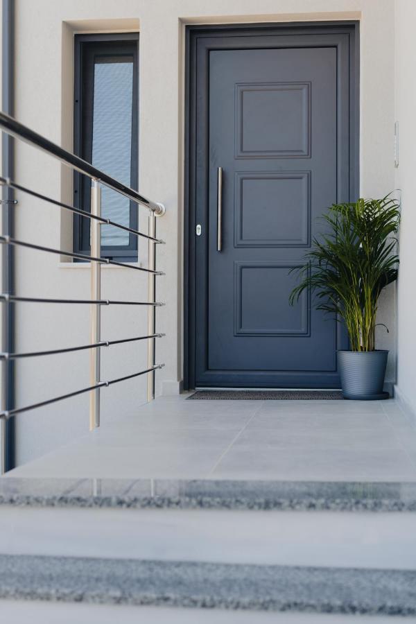 Savere Luxury Studios Skiathos stad Exteriör bild