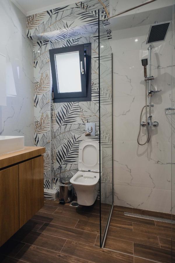 Savere Luxury Studios Skiathos stad Exteriör bild