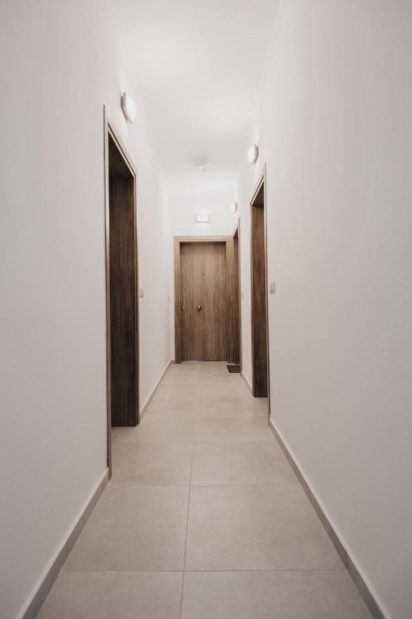 Savere Luxury Studios Skiathos stad Exteriör bild