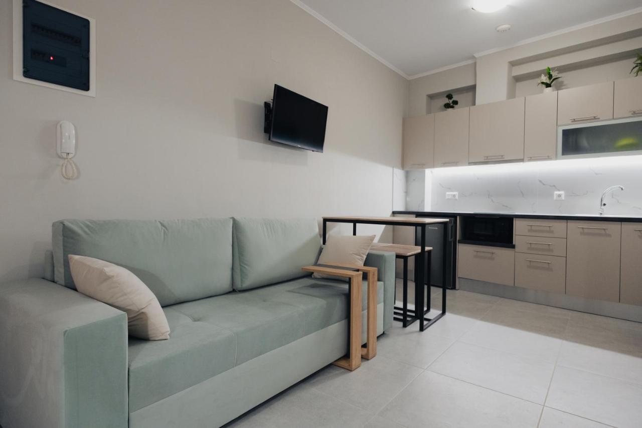 Savere Luxury Studios Skiathos stad Exteriör bild